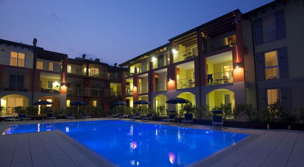 Residence Maroadi Torbole Sul Garda Екстер'єр фото